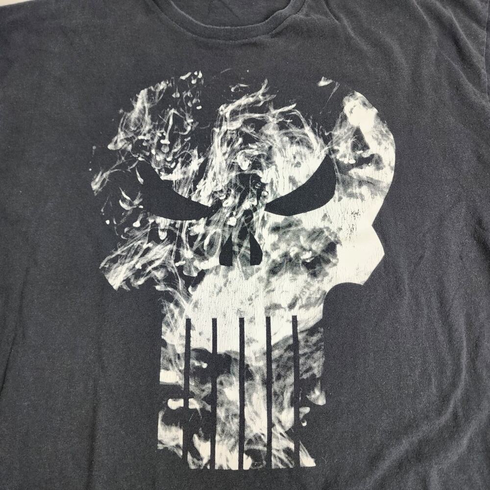 Marvel Superhero Punisher Smoke Logo Black Short Sleeve T-Shirt Men's Size XL